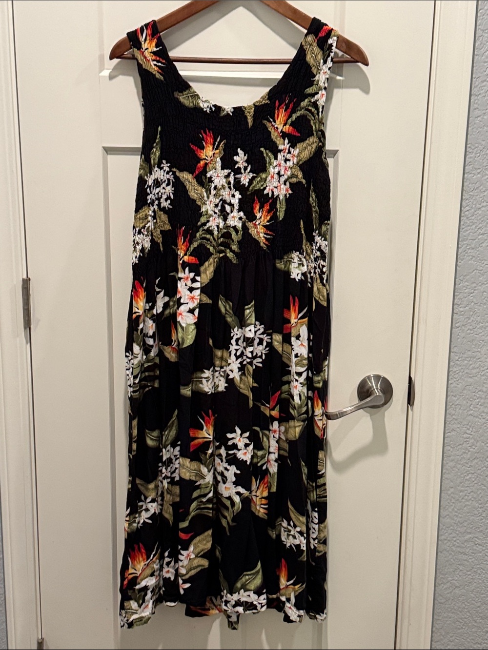 Hawaiian Plus Size Maxi Dress with Tropical Print